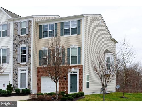256 Hudson Dr, PHOENIXVILLE, PA, 19460-5655 | Card Image