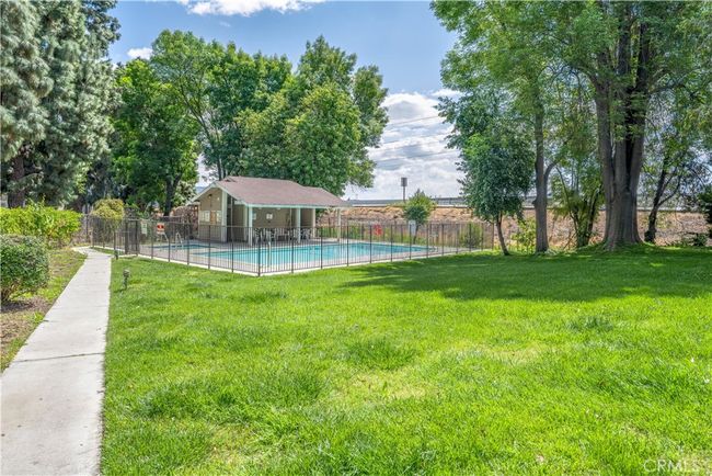 UNIT-19 - 11350 Foothill Blvd, Condo with 2 bedrooms, 2 bathrooms and 2 parking in Sylmar CA | Image 12