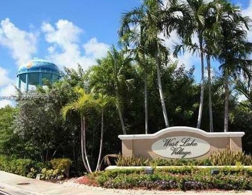 1534-1534 Weeping Willow Way, Hollywood, FL, 33019-4856 | Card Image