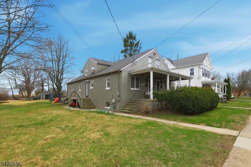 13 William St, Flemington, NJ, 08822-1614 | Card Image