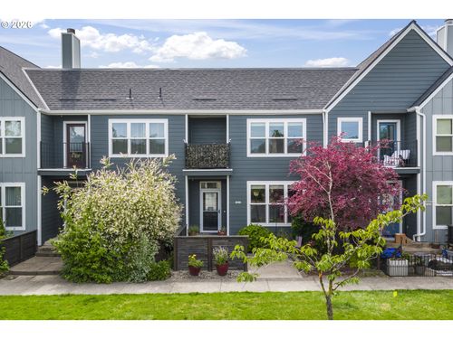 1421 Ne Market Dr, Fairview, OR, 97024-3811 | Card Image