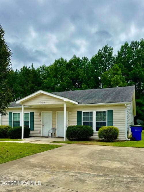 b-2919 Lee Court, Greenville, NC, 27834 | Card Image