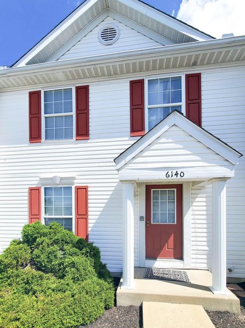 8c-6140 Georges Park Dr, Canal Winchester, OH, 43110-9043 | Card Image