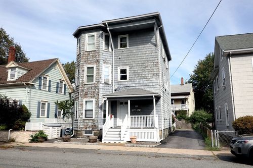 4 Northend St, Peabody, MA, 01960-3245 | Card Image