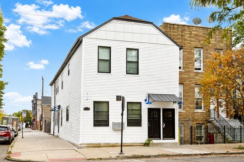 2r-1901 W 21st Pl, Chicago, IL, 60608-7067 | Card Image