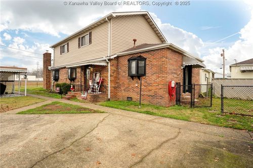 2617 Dunbar Ave, Dunbar, WV, 25064-2218 | Card Image