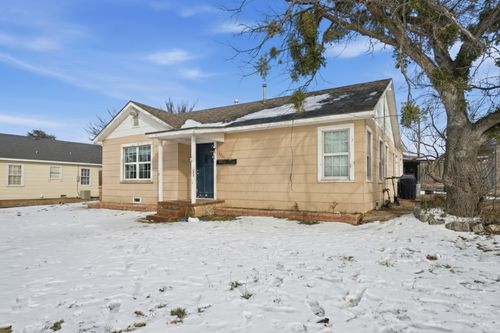 1901 Cedar Crest Dr, Abilene, TX, 79601-3231 | Card Image