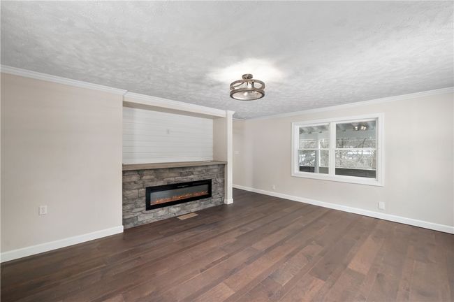 155 Old East Butler Road., House other with 4 bedrooms, 3 bathrooms and 3 parking in Summit Twp - BUT PA | Image 16