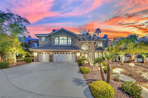 145 Lost Ball Ct, Henderson, NV, 89074-8346 | Card Image