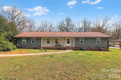 1103 White Oaks Cir, Monroe, NC, 28112-7021 | Card Image