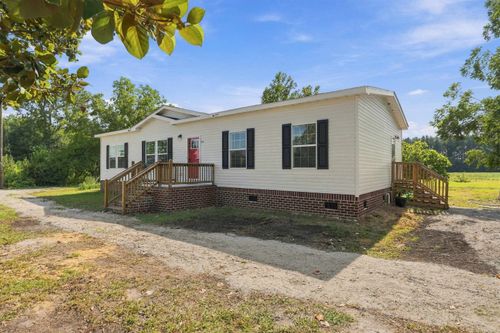 1705 Highway 792, Nichols, SC, 29581-4031 | Card Image