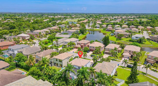 2738 Misty Oaks Circle Royal Circle, House other with 4 bedrooms, 3 bathrooms and null parking in Royal Palm Beach FL | Image 50