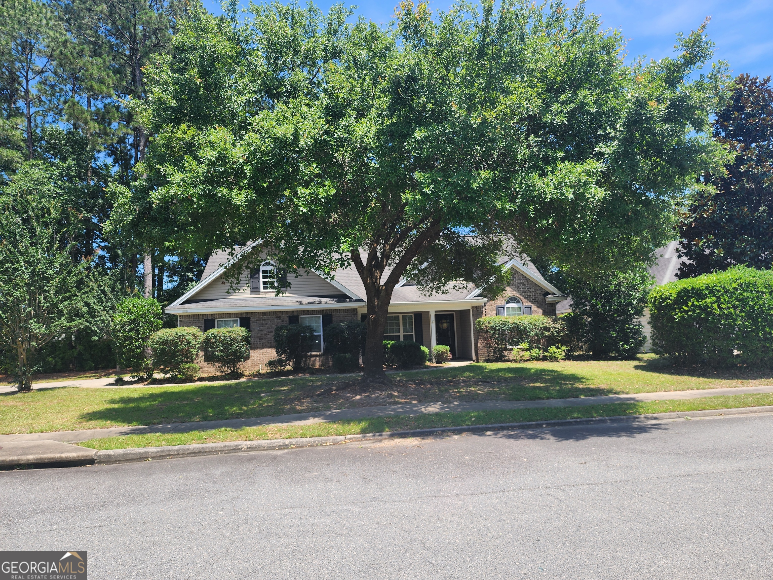 Sandstone Dr, Bloomingdale, GA 31302
