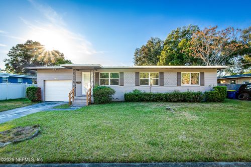 3146 Plumtree Dr, Jacksonville, FL, 32277-3688 | Card Image