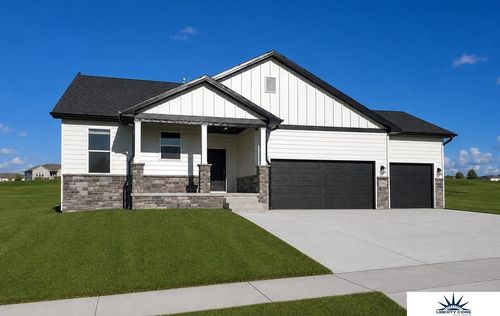 4814 S 198th Ave, Omaha, NE, 68135 | Card Image