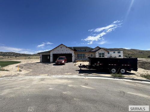 1717 Dumas Cir, Pocatello, ID, 83204-2066 | Card Image
