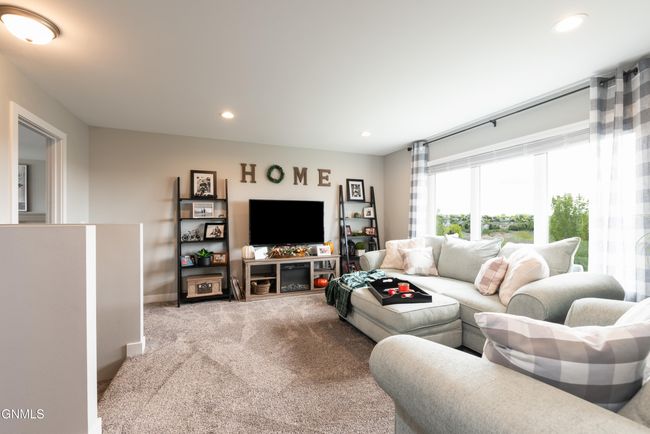 4808 Cornice Loop, House other with 5 bedrooms, 4 bathrooms and null parking in Bismarck ND | Image 15