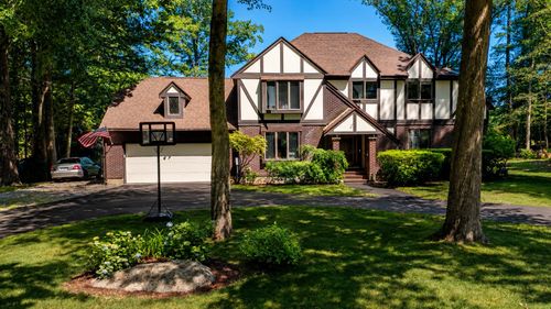 9 Stowecroft Dr, Hampton, NH, 03842-1159 | Card Image