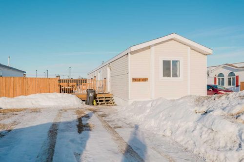 9614 103 Ave, Clairmont, AB, T8X5E8 | Card Image