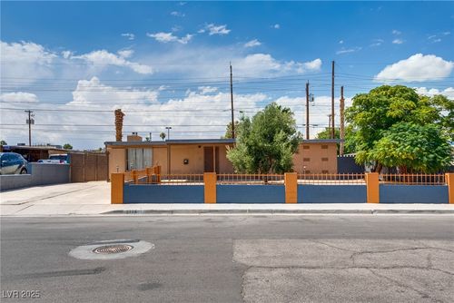 2773 Talbot St, Las Vegas, NV, 89169-1638 | Card Image