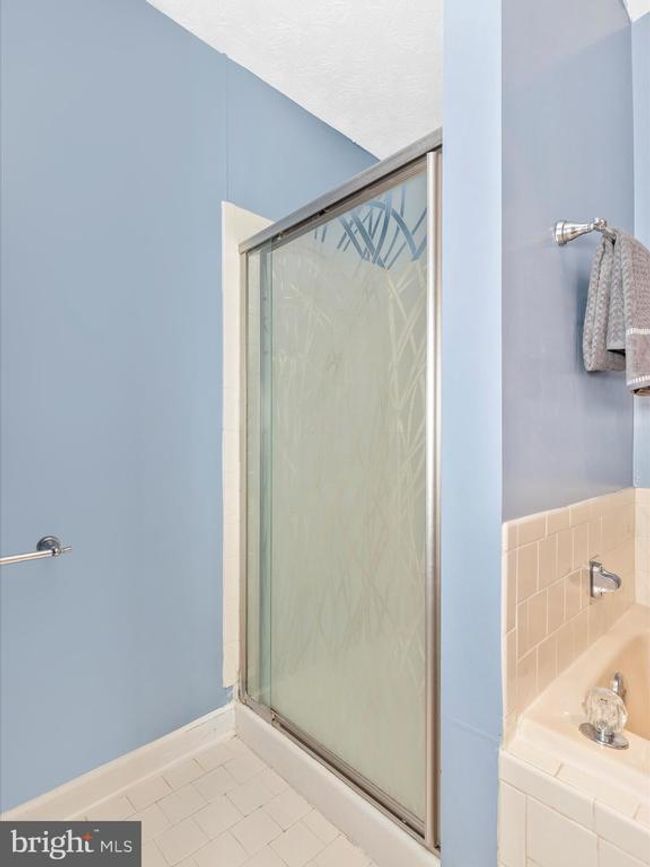 APT-7103 - 6505 Springwater Ct, Condo with 2 bedrooms, 2 bathrooms and null parking in FREDERICK MD | Image 21