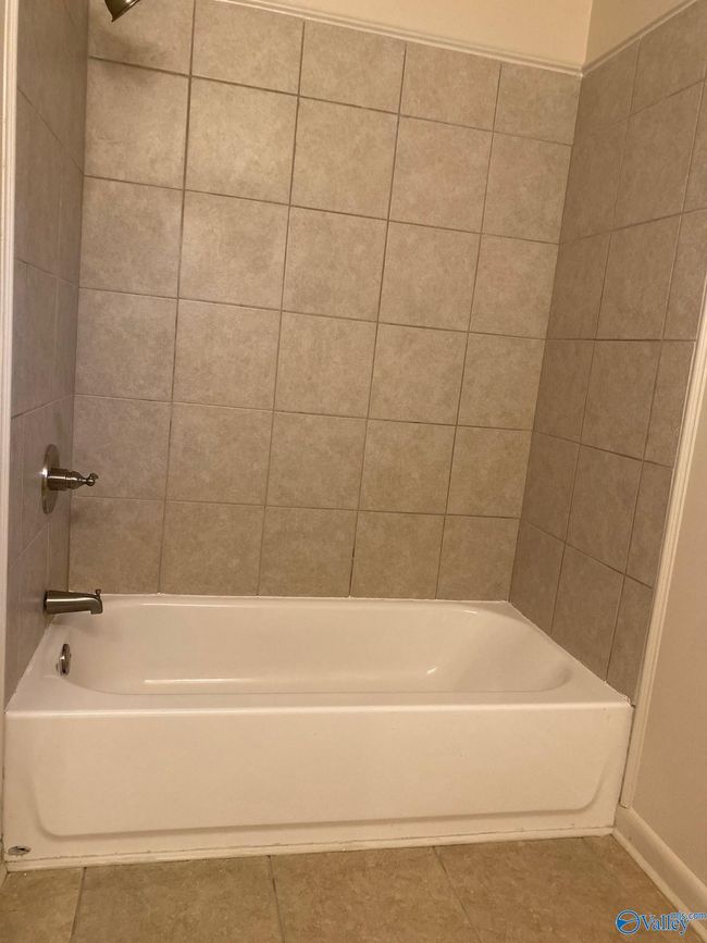 1103 Oster Dr Nw, House other with 3 bedrooms, 2 bathrooms and null parking in Huntsville AL | Image 15