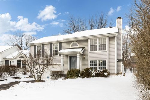 6988 Endsleigh Dr, Reynoldsburg, OH, 43068-4073 | Card Image