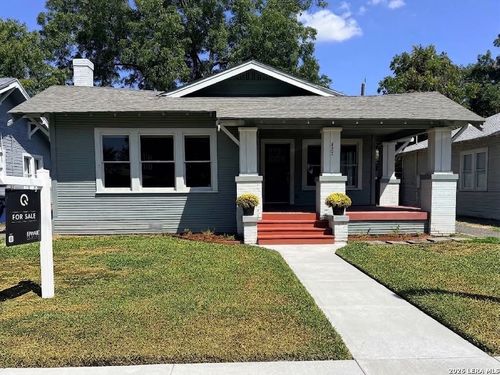 427 E French Pl, San Antonio, TX, 78212-3724 | Card Image