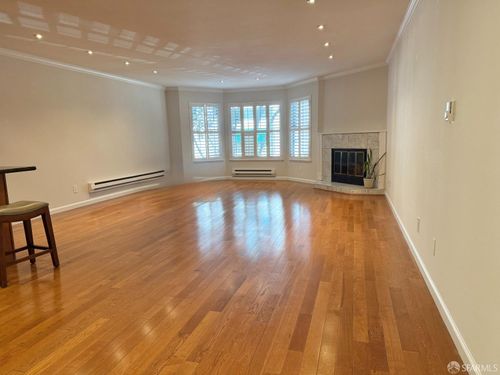 1365 Scott St, San Francisco, CA, 94115-4087 | Card Image