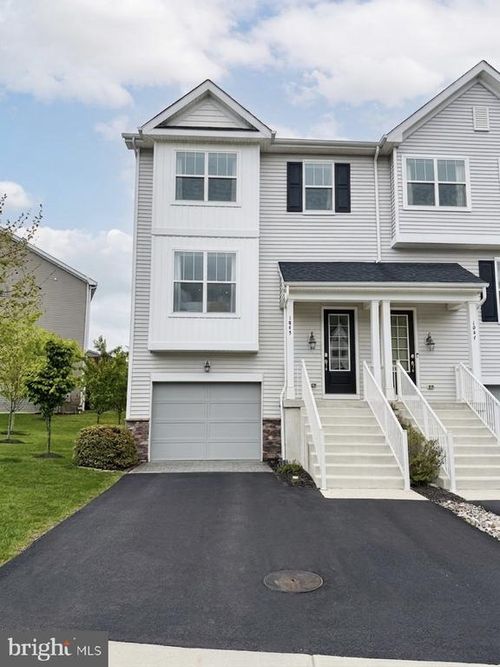 1845 Boulder Dr, DOWNINGTOWN, PA, 19335-4309 | Card Image
