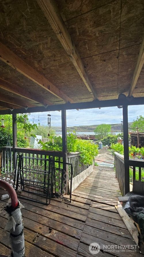 78 Main Street, Wishram, WA, 98673 | Card Image