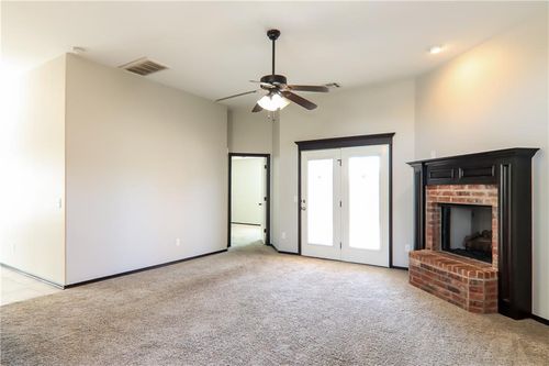8908 Sw 36th Ter, Oklahoma City, OK, 73179-3854 | Card Image