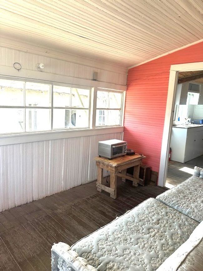 404 E Hackberry St, House other with 2 bedrooms, 1 bathrooms and null parking in Sanderson TX | Image 12