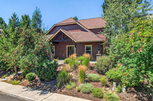 61441 Linton Loop, Bend, OR, 97702-3219 | Card Image