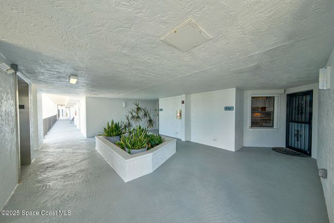 C511 - 3609 S Banana River Blvd, Condo with 2 bedrooms, 2 bathrooms and null parking in Cocoa Beach FL | Image 9