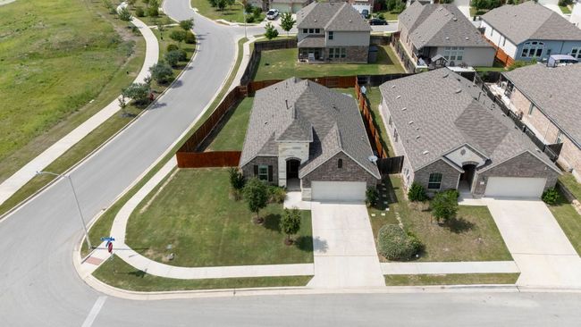 Aerial perspective of suburban area | Image 31