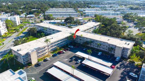 unit-c201-5530 80th St N, ST PETERSBURG, FL, 33709-5882 | Card Image