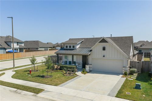 6301 Fulton Dr, College Station, TX, 77845-2239 | Card Image