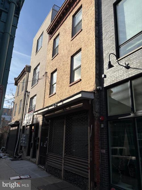 2148 N Front St, Philadelphia, PA, 19122-1705 | Card Image