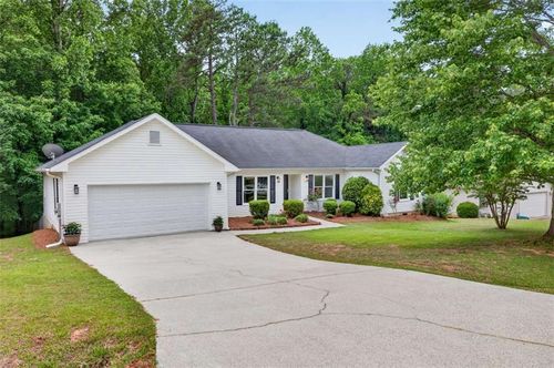 4405 Nohl Crest Ln, Flowery Branch, GA, 30542-4611 | Card Image