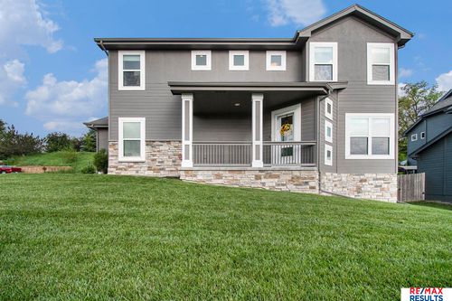 10202 N 152nd Ave, Bennington, NE, 68007-1657 | Card Image