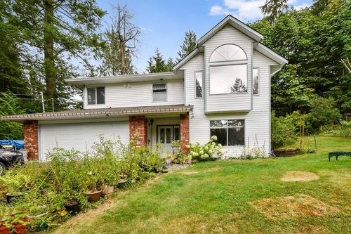 8928 Hammond St, Mission, BC, V2V6X8 | Card Image