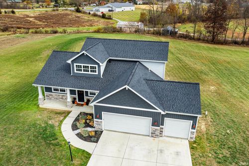 1251 Stintson Dr, Huntington, IN, 46750-0058 | Card Image