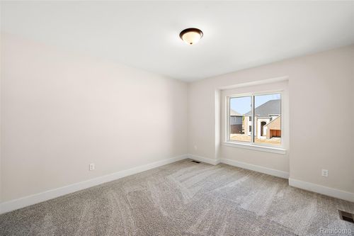 18894 Via Firenze, Macomb, MI, 48044-2178 | Card Image