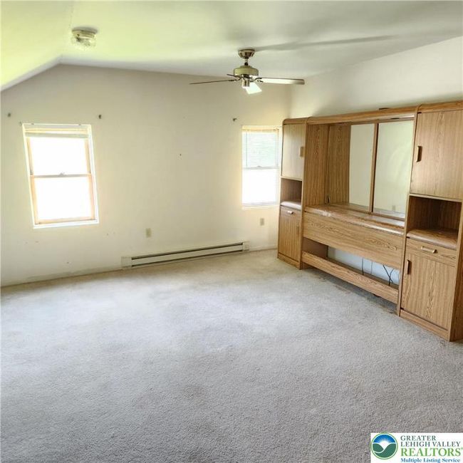 2357 Spring St, House other with 6 bedrooms, 2 bathrooms and null parking in Coplay PA | Image 17