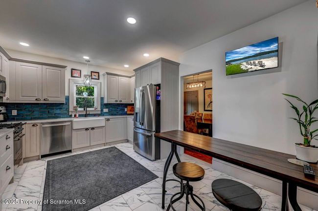 112 Weatherby St 27 Large | Image 30