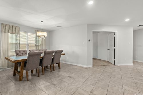 1635 Iron Crk, San Antonio, TX, 78245-3838 | Card Image
