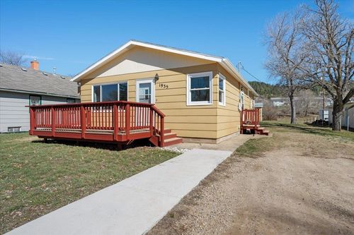 1935 Williams St, Sturgis, SD, 57785-1144 | Card Image