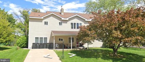 2 Wildrose Ln, LEVITTOWN, PA, 19054-3106 | Card Image