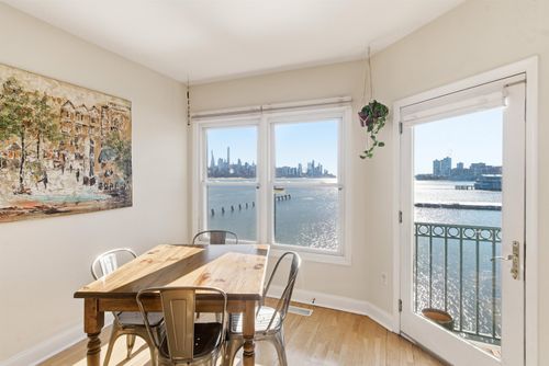 216 The Promenade, Edgewater, NJ, 07020-2107 | Card Image